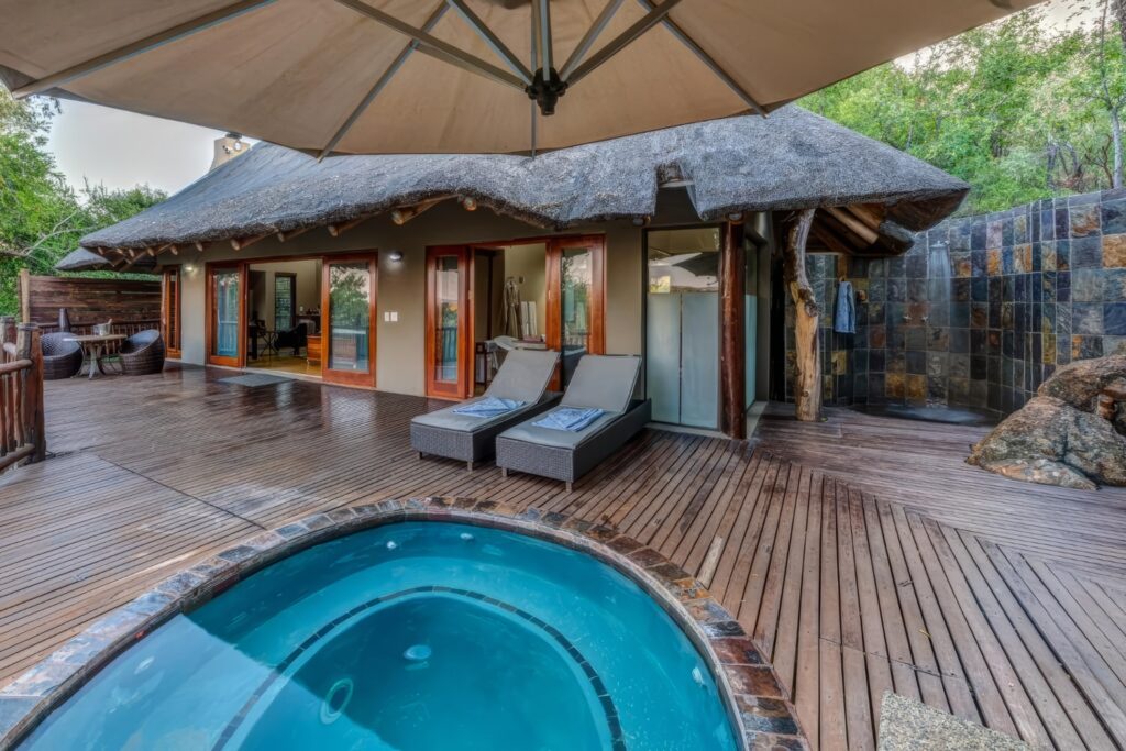 Magnificent-Seven-Safari–Luxury-20-26-maggio-lodge